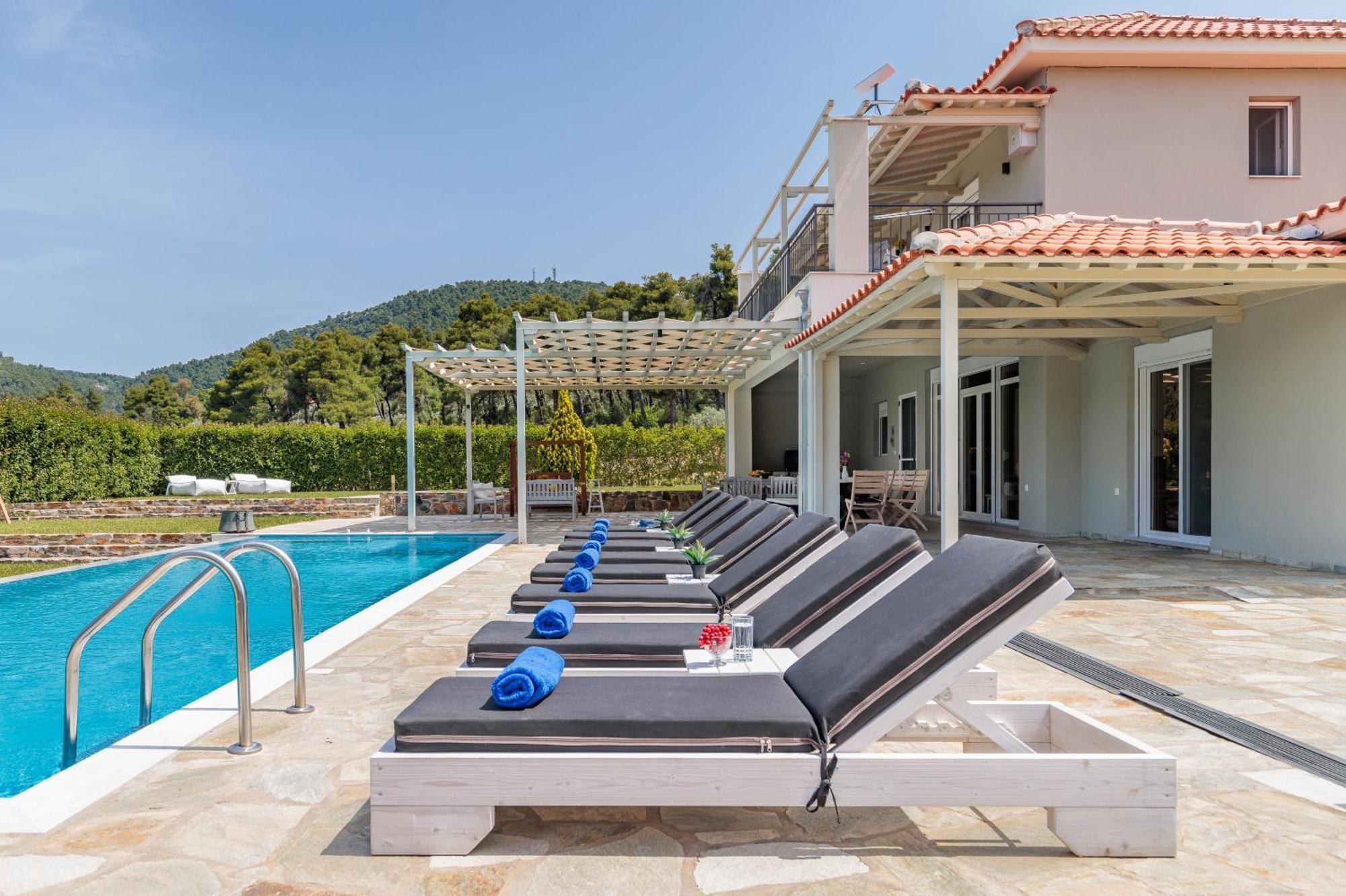 Villa Aelia By Kardous Alikias Eksteriør bilde
